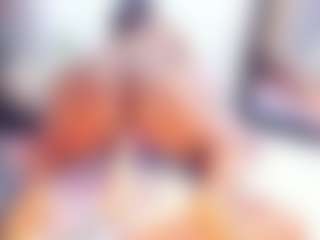 Laura Saenz's Live Sex Cam Show
