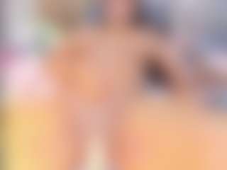 Laura Saenz's Live Sex Cam Show