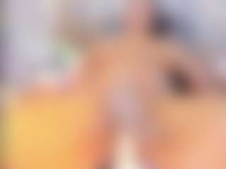 Laura Saenz's Live Sex Cam Show