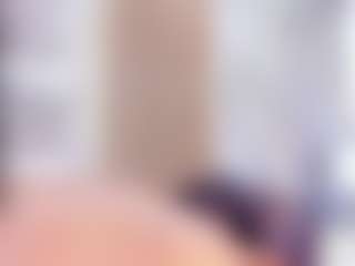 Laura Saenz's Live Sex Cam Show