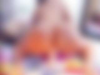 Laura Saenz's Live Sex Cam Show