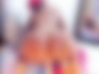 Laura Saenz's Live Sex Cam Show