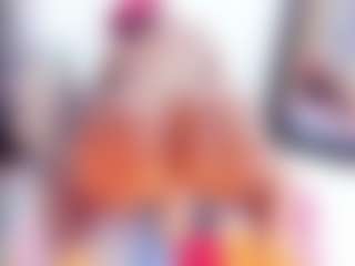Laura Saenz's Live Sex Cam Show