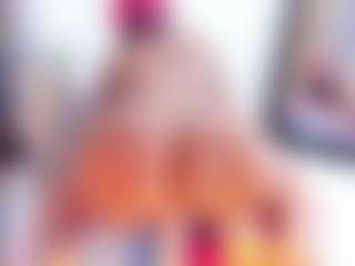 Laura Saenz's Live Sex Cam Show