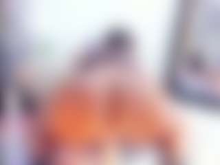 Laura Saenz's Live Sex Cam Show
