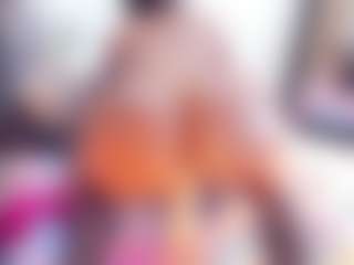 Live cam show with Laura Saenz - Sexwebcam on ObeyMaria