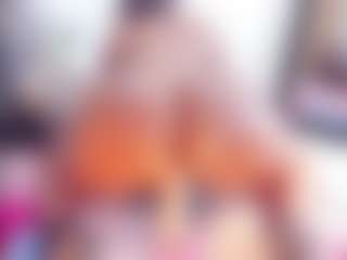 Laura Saenz's Live Sex Cam Show