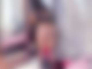 Laura Saenz's Live Sex Cam Show