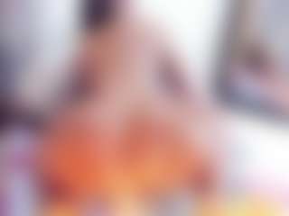 Laura Saenz's Live Sex Cam Show
