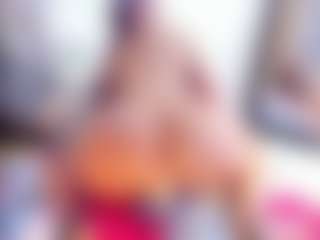 Laura Saenz's Live Sex Cam Show
