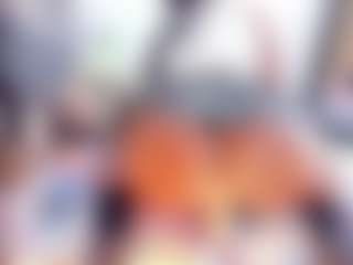 Laura Saenz's Live Sex Cam Show