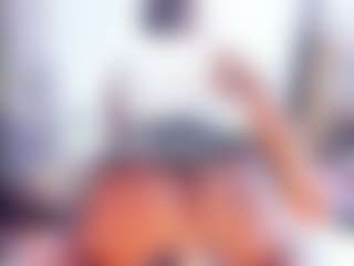 Laura Saenz's Live Sex Cam Show