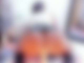 Laura Saenz's Live Sex Cam Show