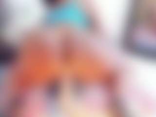Laura Saenz's Live Sex Cam Show