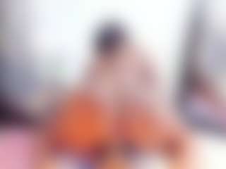 Laura Saenz's Live Sex Cam Show