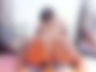 Laura Saenz's Live Sex Cam Show