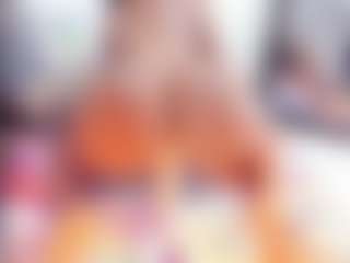 Laura Saenz's Live Sex Cam Show