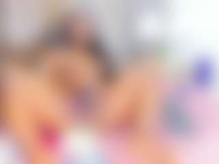 Laura Saenz's Live Sex Cam Show