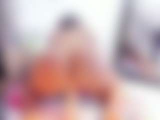 Laura Saenz's Live Sex Cam Show