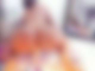 Laura Saenz's Live Sex Cam Show
