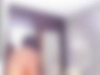 Laura Saenz's Live Sex Cam Show