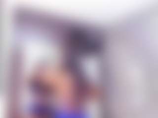 Laura Saenz's Live Sex Cam Show