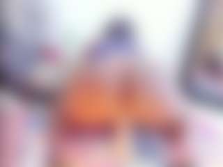 Laura Saenz's Live Sex Cam Show
