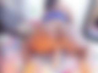 Live cam show with Laura Saenz - Ebony Blowjob on Camsoda | colombia