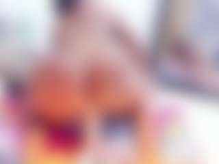 Laura Saenz's Live Sex Cam Show