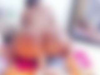 Laura Saenz's Live Sex Cam Show