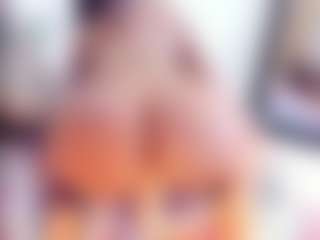 Laura Saenz's Live Sex Cam Show