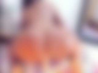 Laura Saenz's Live Sex Cam Show