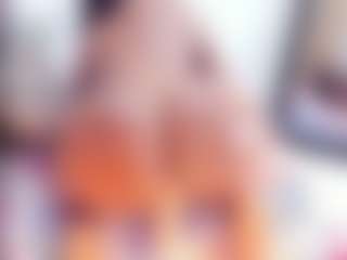 Laura Saenz's Live Sex Cam Show
