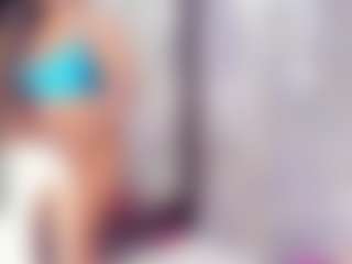Live cam show with Laura Saenz - Hairy Pussy on Camsoda