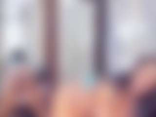 Laura Saenz's Live Sex Cam Show