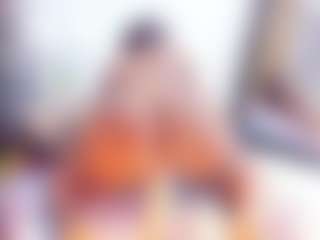 Live cam show with Laura Saenz - Ebony Lovense on liverealitysex.com