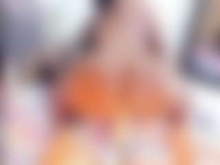 Laura Saenz's Live Sex Cam Show