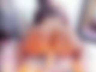 Laura Saenz's Live Sex Cam Show