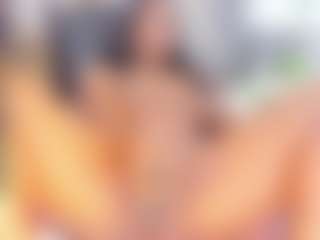 Laura Saenz's Live Sex Cam Show