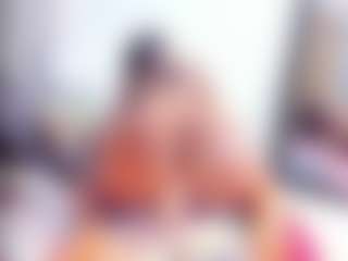 Laura Saenz's Live Sex Cam Show