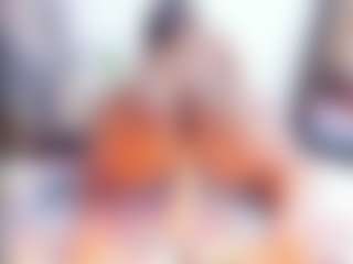 Laura Saenz's Live Sex Cam Show