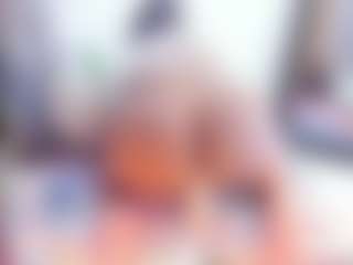 Laura Saenz's Live Sex Cam Show