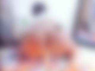 Laura Saenz's Live Sex Cam Show