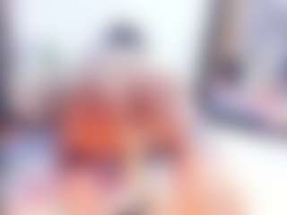 Laura Saenz's Live Sex Cam Show