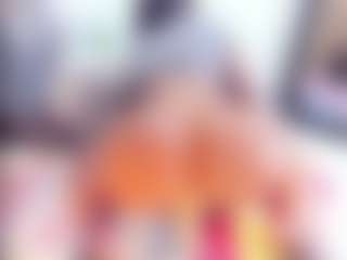 Laura Saenz's Live Sex Cam Show