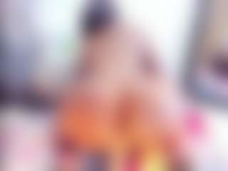 Laura Saenz's Live Sex Cam Show