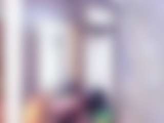 Live cam show with Laura Saenz - Erotic Dance on Lustler