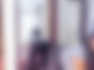 Laura Saenz's Live Sex Cam Show