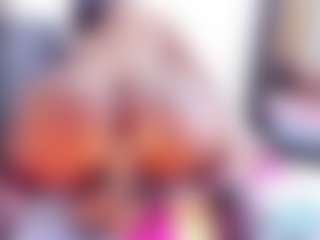 Laura Saenz's Live Sex Cam Show