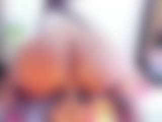 Laura Saenz's Live Sex Cam Show